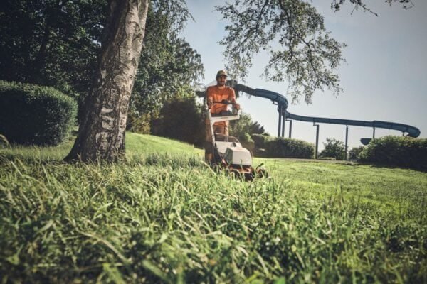 Stihl RMA756V Professional Cordless Lawnmower